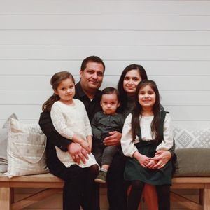 Meet your Posher, Adi